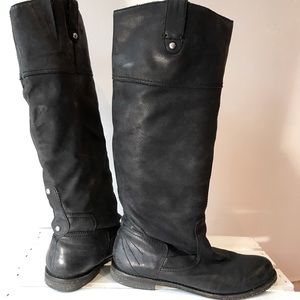 Real Leather OTBT Black Boots 🖤